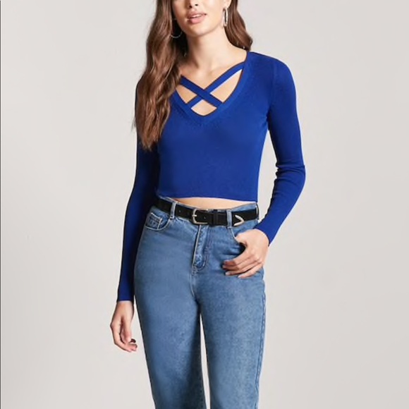 Forever 21 Sweaters - Sweater/ cropped top/ crop sweater